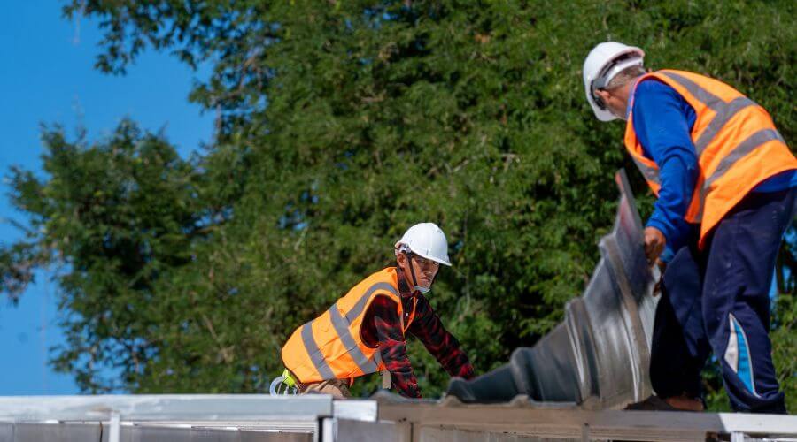 Expert Emergency Roof Repairs services in Raceland, LA